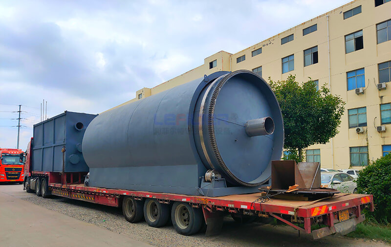 LES-2675油泥煉油設(shè)備裝車(chē)發(fā)貨 LES-2675油泥煉油設(shè)備裝車(chē)發(fā)貨