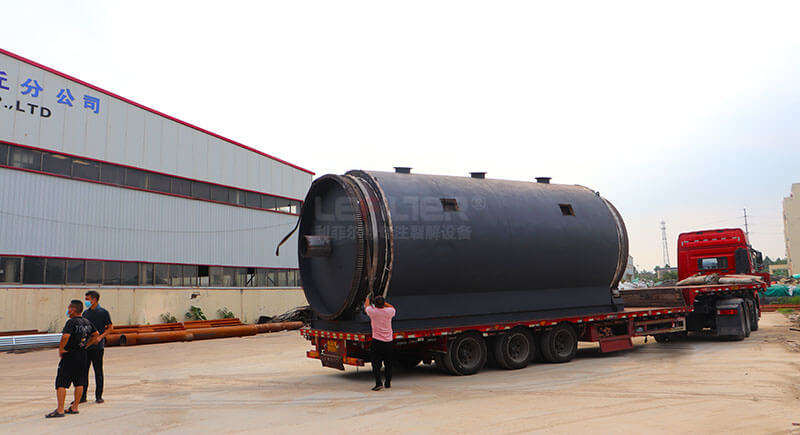 河北石家莊10萬噸輪胎煉油項(xiàng)目訂購設(shè)備發(fā)車06 河北石家莊10萬噸輪胎煉油項(xiàng)目訂購設(shè)備發(fā)車06