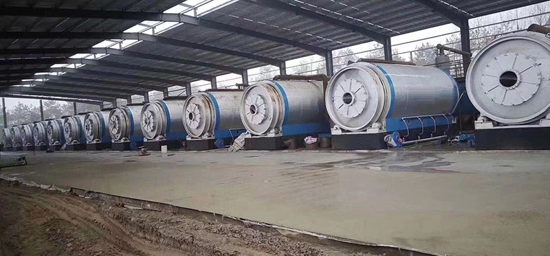 大型廢輪胎煉油設備用戶現(xiàn)場